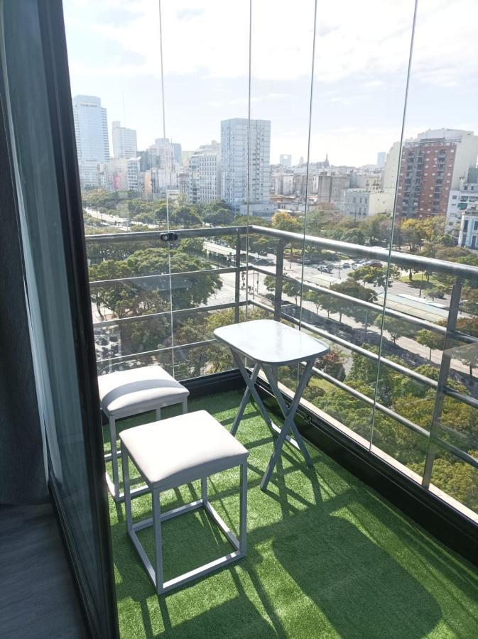 Amplio Studio Con Balcon Completamente Blindado, Proteccion Para Ninos Y Vista Abierta A La 9 De Julio Buenos Aires Dış mekan fotoğraf